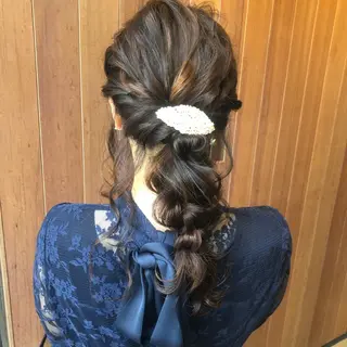 ヘアアレンジ 反橋 聖のヘアスタイル