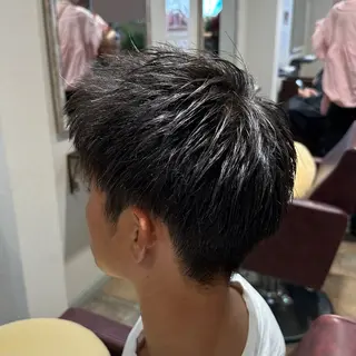 メンズ 柔らかいbeige ¦韓国¦🩰マユ🩰のヘアスタイル