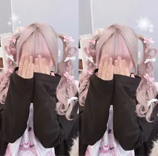 ロング 岡本 葵朱花のヘアスタイル