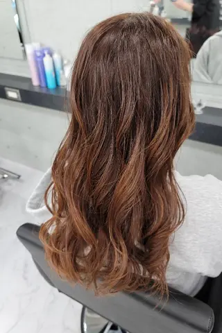 ロング カラー ヘアアレンジ ❇️安達 優心❇️ レイヤー/艶髪特化のヘアスタイル