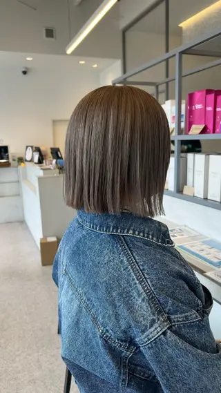 ミディアム カラー 中村 香菜のヘアスタイル