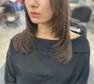 ミディアム MOURI CHISATOのヘアスタイル