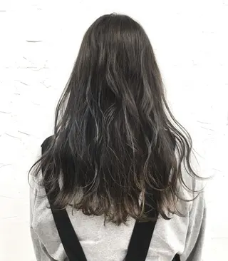 ロング カラー 脱！黒髪 ダブルカラー【上野】のヘアスタイル