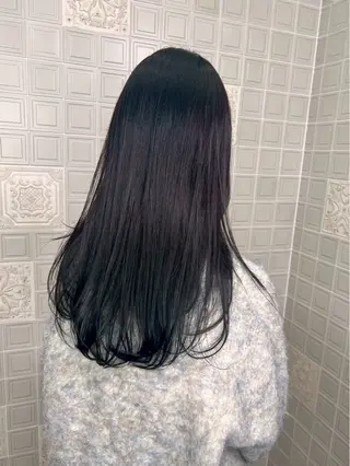 ロング INOUE SAKIのヘアスタイル