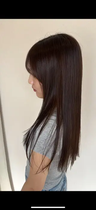 ロング 松田 羽未のヘアスタイル