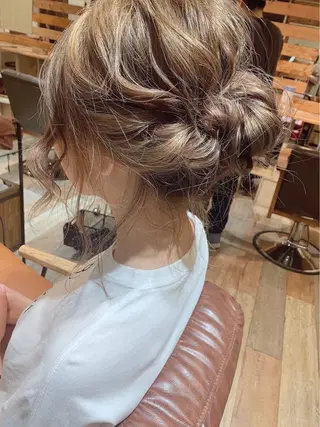 ヘアアレンジ 艶髪/シールエクステ 🌻ノゾミ🌻のヘアスタイル