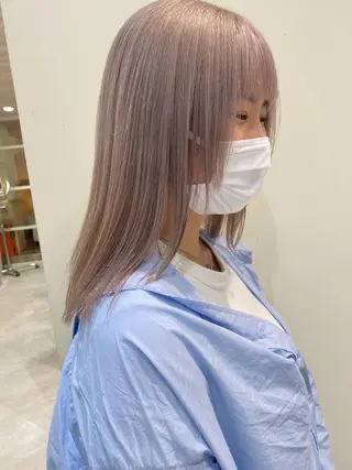 セミロング カラー ブロンド/ミックス カラー三毛猫Kaiのヘアスタイル