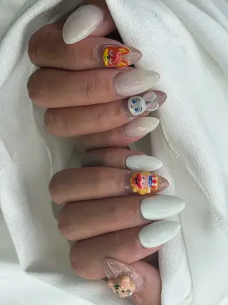 ネイル ✴︎ Delightのネイルデザイン