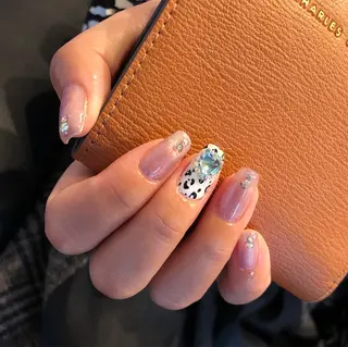 ネイル パラあり！フィルイン 美フォルムのネイルデザイン