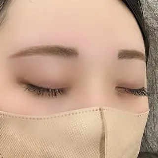 アイブロウ eye.mor moe⭐️のマツエク・マツパデザイン