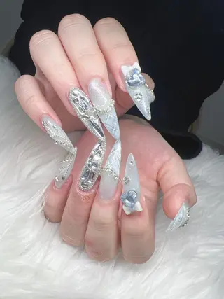 ネイル Lee Nailsのネイルデザイン