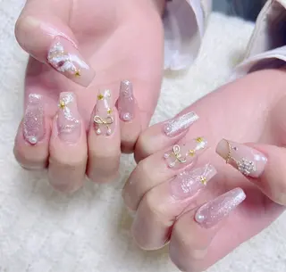 ネイル Shis_🦄shi 韓国風キラキラネイルのネイルデザイン