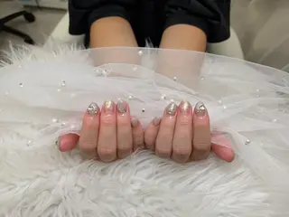 ネイル 💕リリ 🩷のネイルデザイン