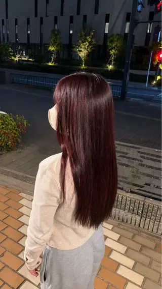 ロング カラー 吉永 夕姫のヘアスタイル