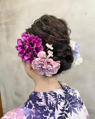 セミロング ヘアアレンジ 【ピンク/韓国ヘア/ ヘアセット】亜海のヘアスタイル
