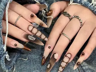 ネイル Mika Nails 心斎橋のネイルデザイン