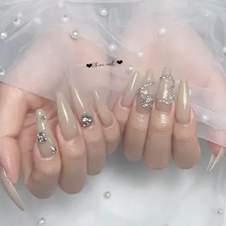 ネイル サイナネイル🎀 長さ出し専門店のネイルデザイン