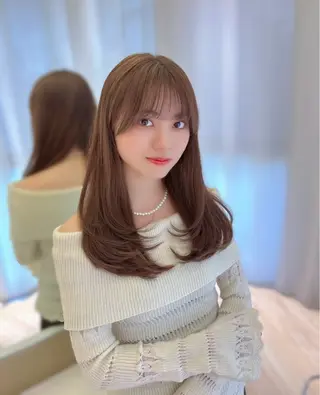 セミロング カラー ParveMix 岡本えりかのヘアスタイル