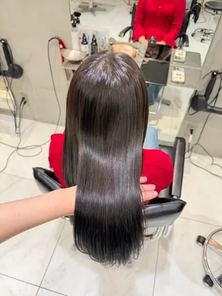 ロング あおい / 艶カラー🫧🩶のヘアスタイル