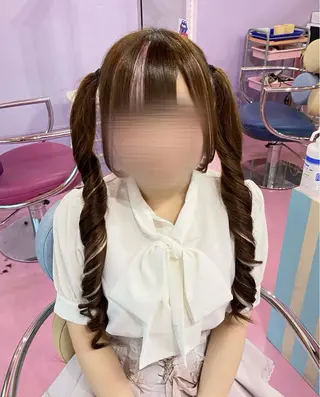 ロング TOY🐈‍⬛🎀 派手髪/地雷系のヘアスタイル
