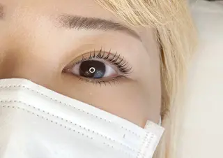 マツエク・マツパ Lana. *･eye&browのマツエク・マツパデザイン