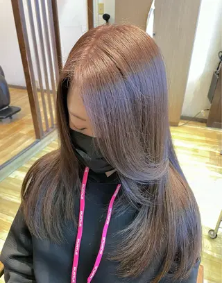 ロング duaPAPASS 森本歩のヘアスタイル