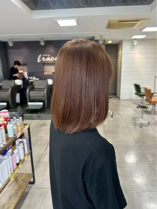 ミディアム カラー 西岡 英菜のヘアスタイル