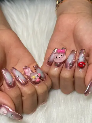 ネイル Ru _Baddiesのネイルデザイン