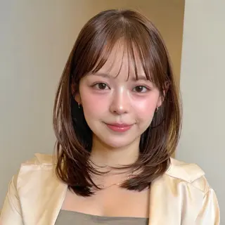 ミディアム カラー 顔周りレイヤー꙳⋆ ミディアム⌇SAKIのヘアスタイル