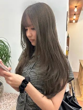 ロング りお /カラーモデルのヘアスタイル