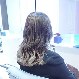 セミロング カラー ヘアアレンジ 小林 伸行のヘアスタイル