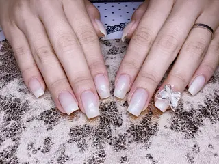 ネイル H. MAKIのネイルデザイン