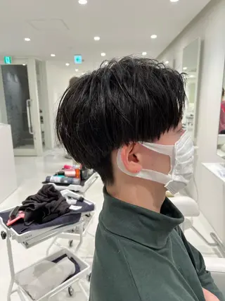 メンズ ✨フェザーパーマ✨ スパイキー✨星野拓磨のヘアスタイル
