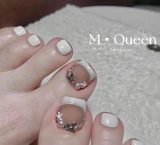 ネイル M.Queenネイル サロン天神今泉店のネイルデザイン