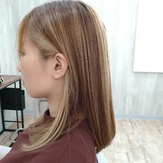 カラー ミディアム beel 【ベエル】のヘアスタイル