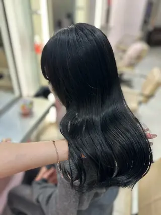セミロング カラー 艶髪／ブリーチ🌟 銀座/HARUKAのヘアスタイル