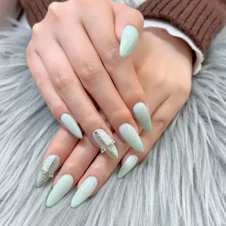 ネイル Bianca立川店 saitoのネイルデザイン
