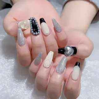 ネイル Queen‘s なんのネイルデザイン