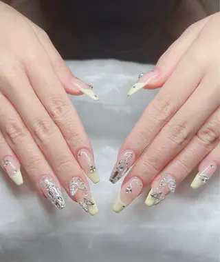 ネイル Lee Nails チップ長さだし専門店のネイルデザイン