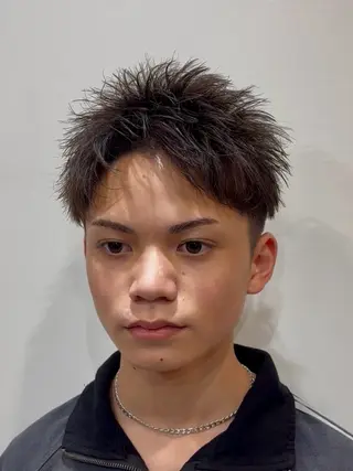 ショート 金子 遥人のヘアスタイル