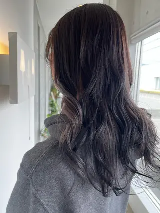 ミディアム おせ ちさとのヘアスタイル