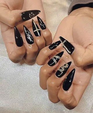 ネイル CHARME 🤎〔RINA〕のネイルデザイン