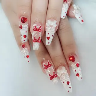ネイル Amina nail salonのネイルデザイン