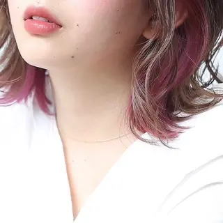 ミディアム カラー 齊藤 奈美のヘアスタイル