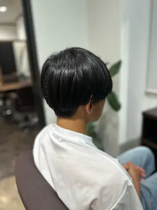メンズ TOMOMI /フロレゾンのヘアスタイル