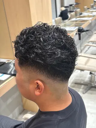 ショート メンズ 🐲ツイスパ🐲 フェード/龍のヘアスタイル