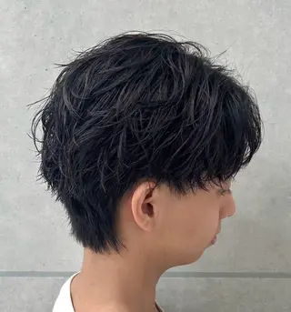 ショート パーマ メンズ 岩城 滉成のヘアスタイル