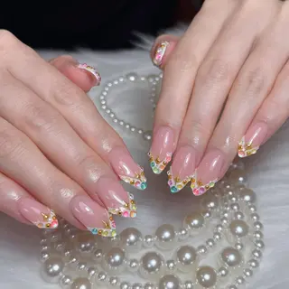 ネイル LUMINA NAYAのネイルデザイン