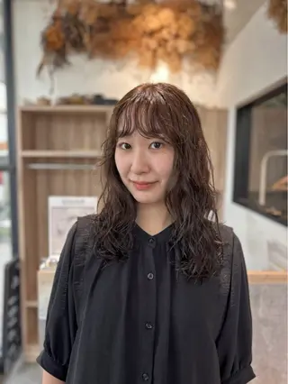 ロング RINA /MaisonINEのヘアスタイル