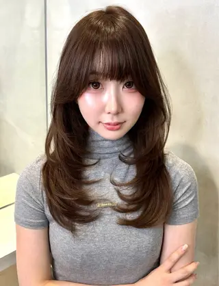 ロング YUI  艶カラー 🍓レイヤー　浦和のヘアスタイル
